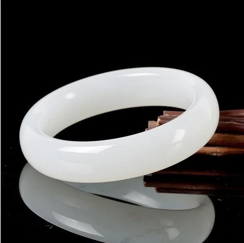 Echte Natürliche Weiße Jade Ar – Women Fashion Jewellery Bewertung und Preis